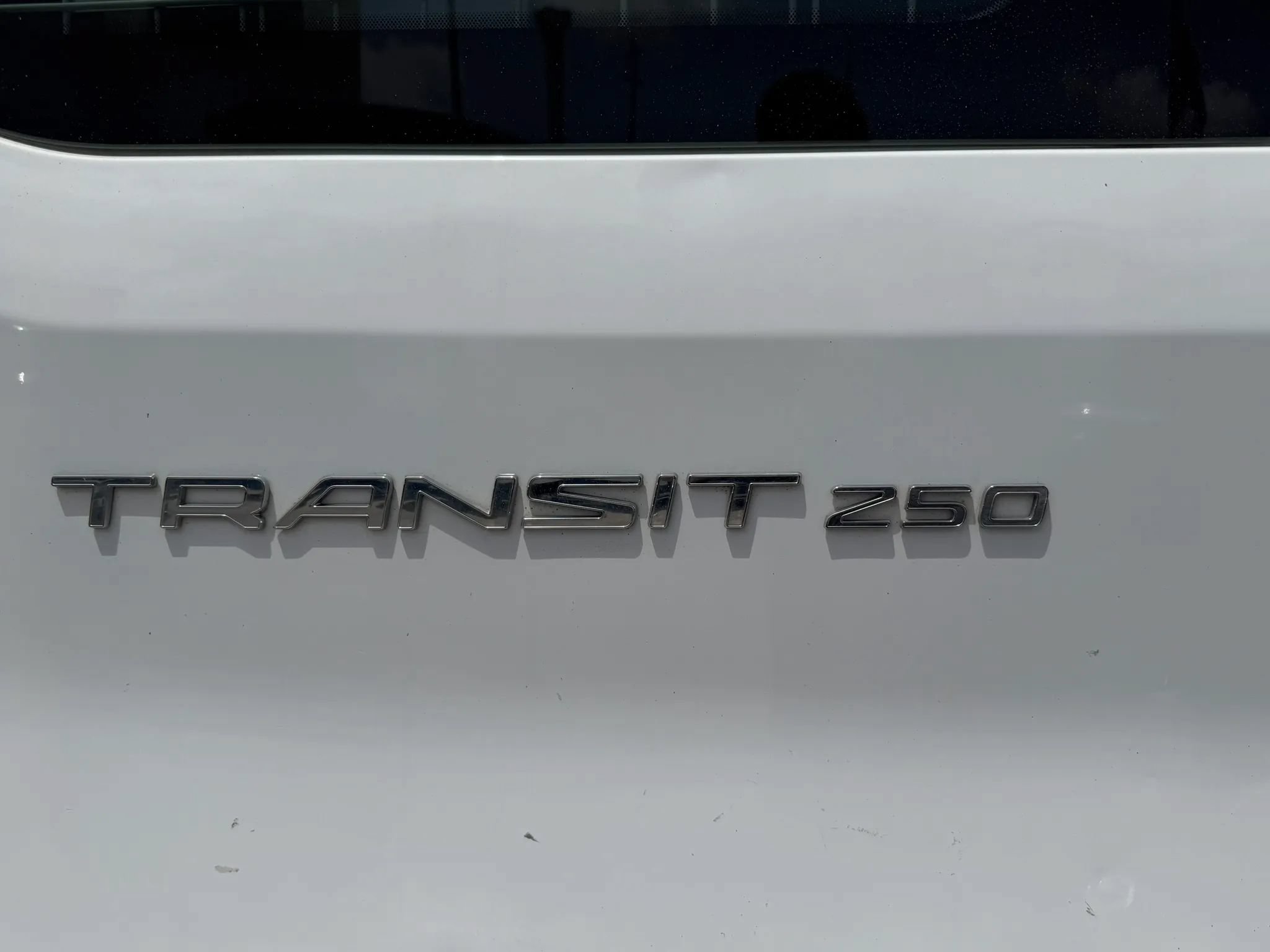 Used 2020 Ford Transit 250 Medium Roof w/ Interior Upgrade Package RWD image 14