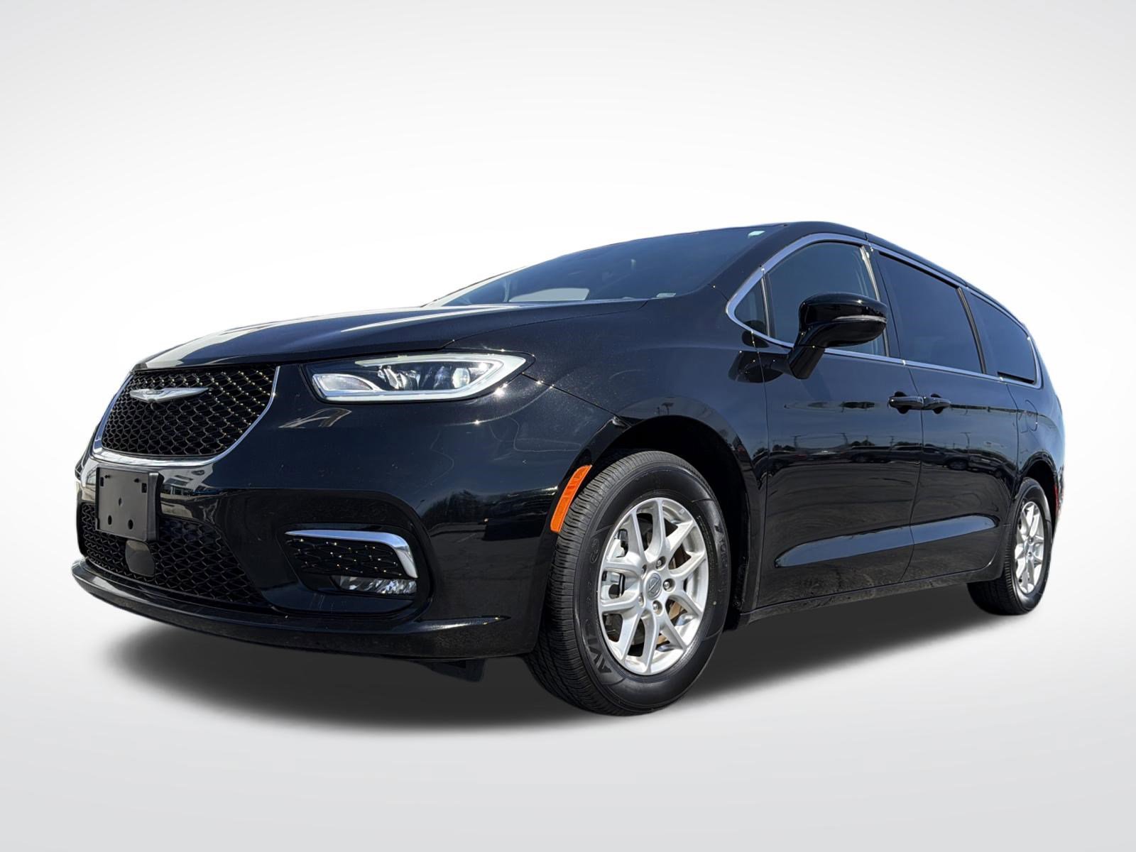 Used 2025 Chrysler Pacifica Select FWD image 2