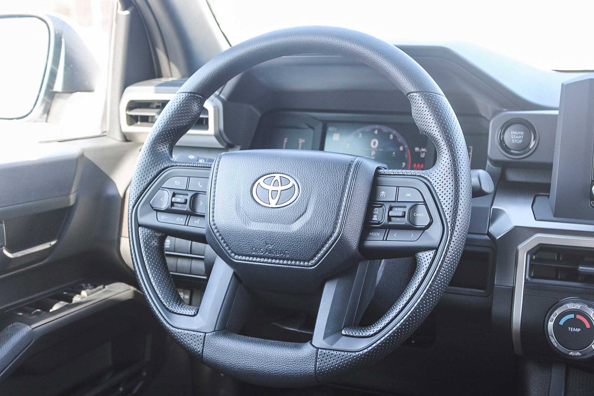 New 2025 Toyota Tacoma SR5 image 18