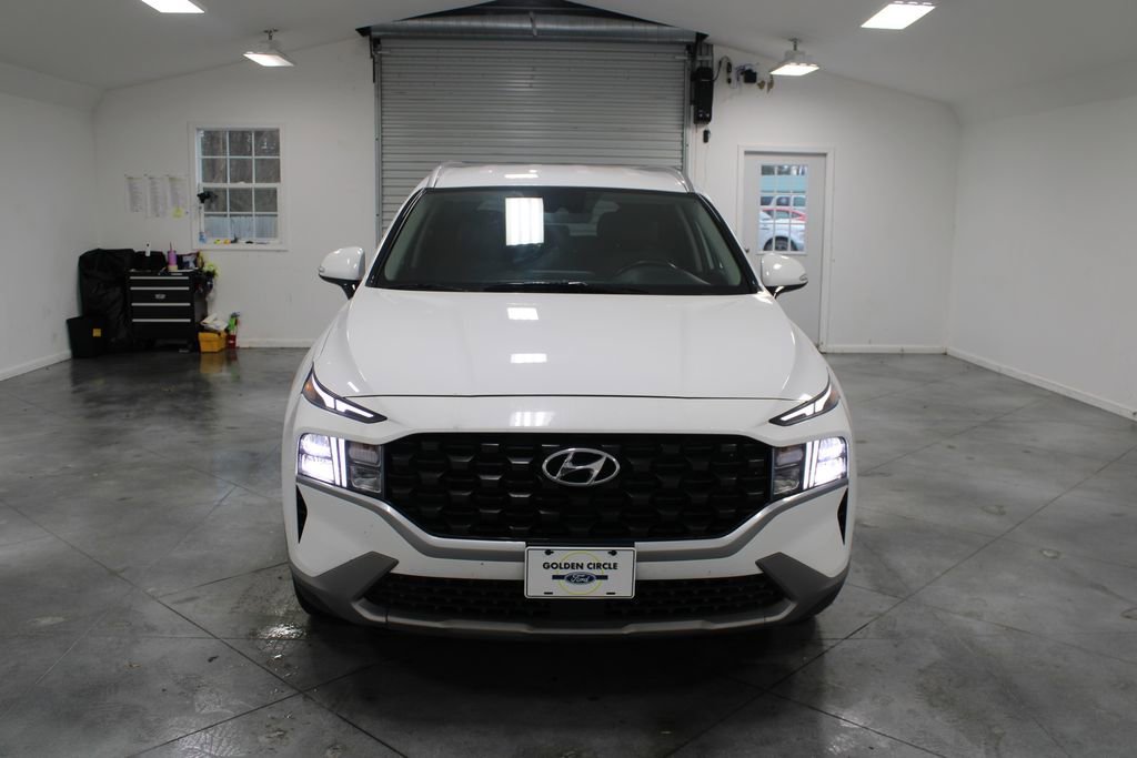 Used 2023 Hyundai Santa Fe SEL image 3