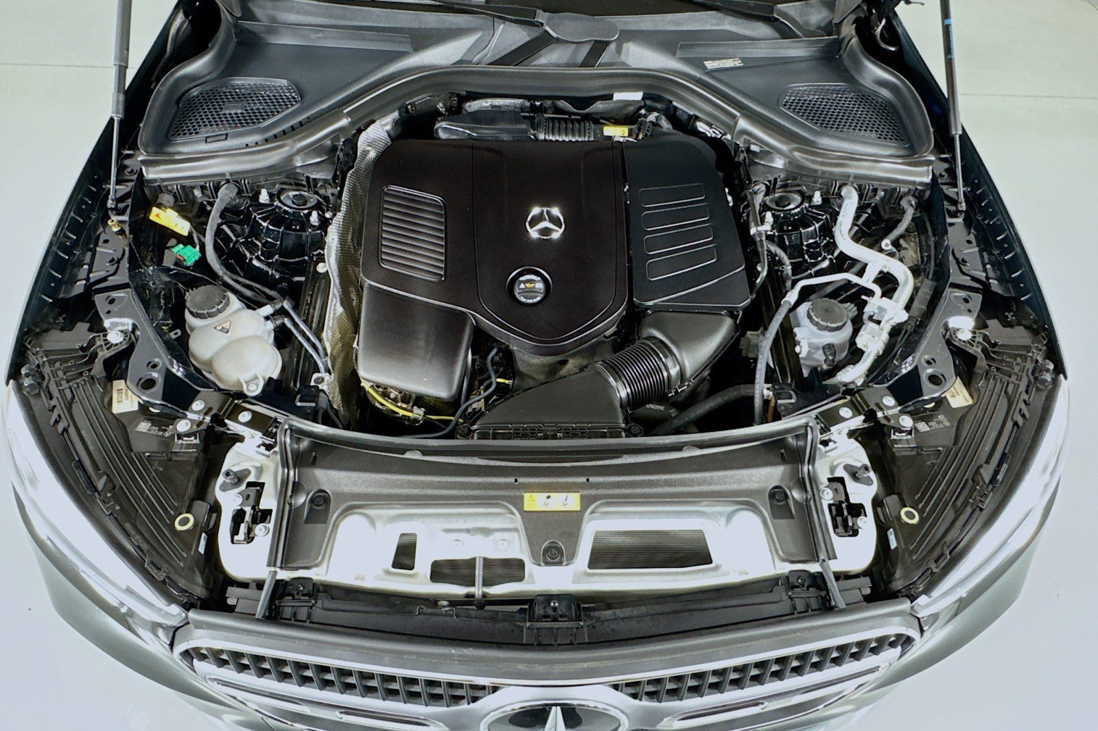Certified 2025 Mercedes-Benz GLC 350e 4MATIC image 12