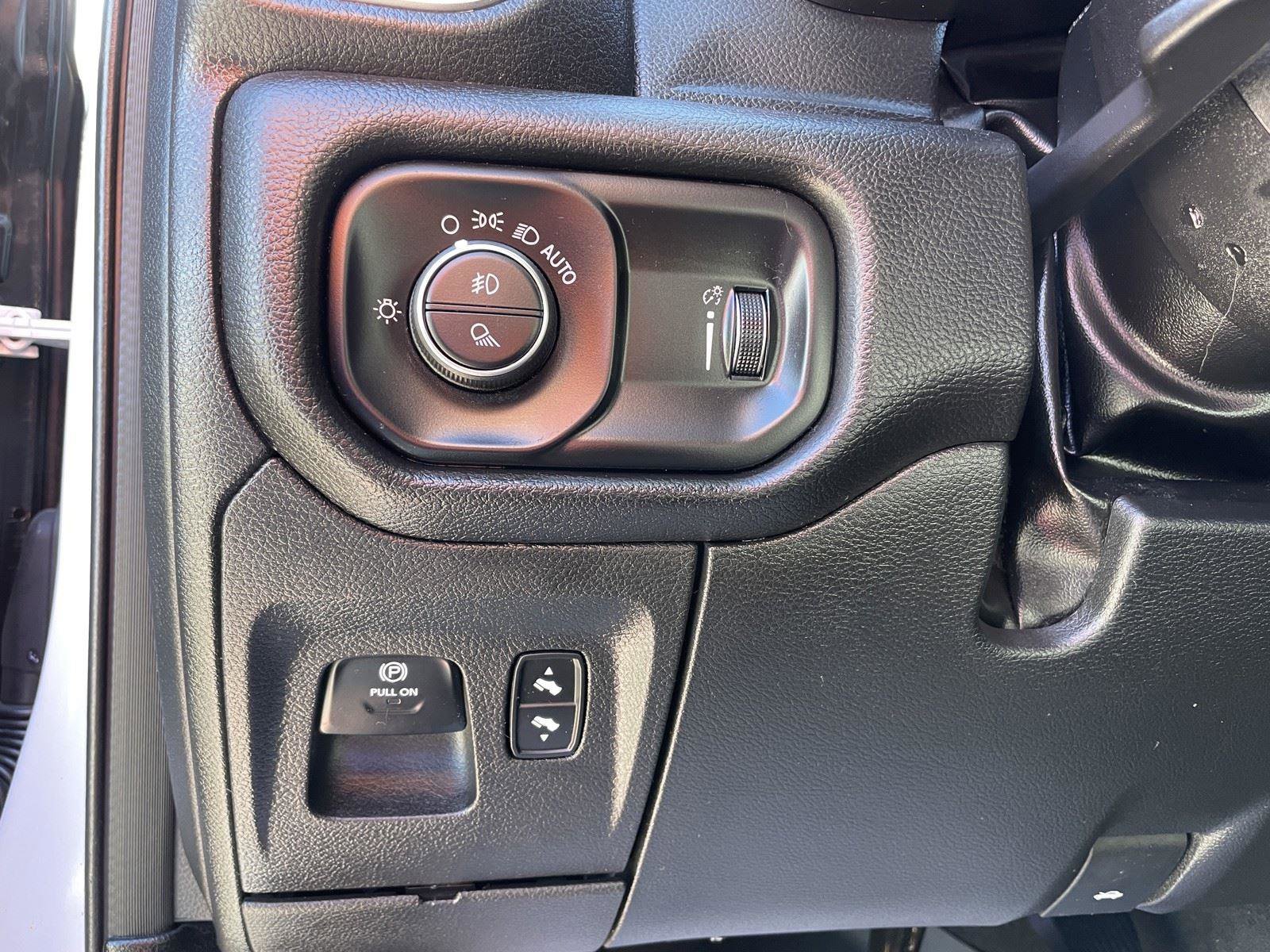 Used 2022 RAM 1500 Big Horn image 12