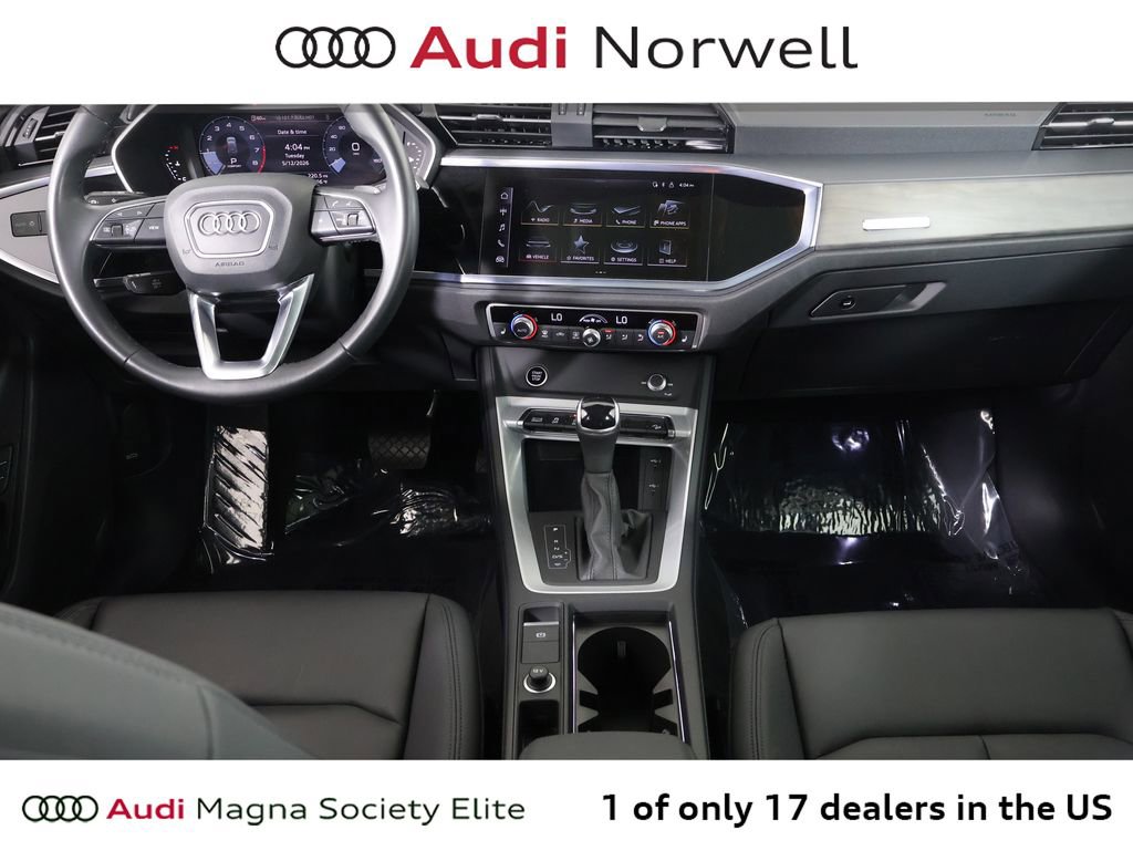 Used 2023 Audi Q3 2.0T Premium w/ Convenience Package AWD/4WD image 24