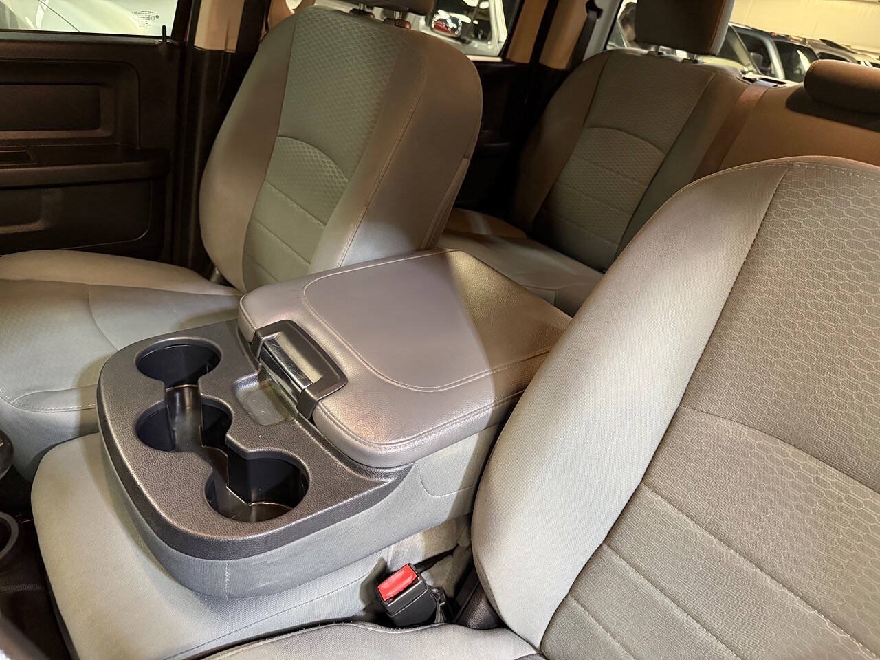 Used 2014 RAM 2500 Tradesman w/ Chrome Appearance Group AWD/4WD image 30