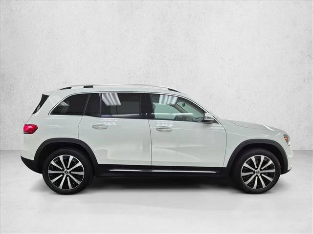 Used 2022 Mercedes-Benz GLB 250 image 4