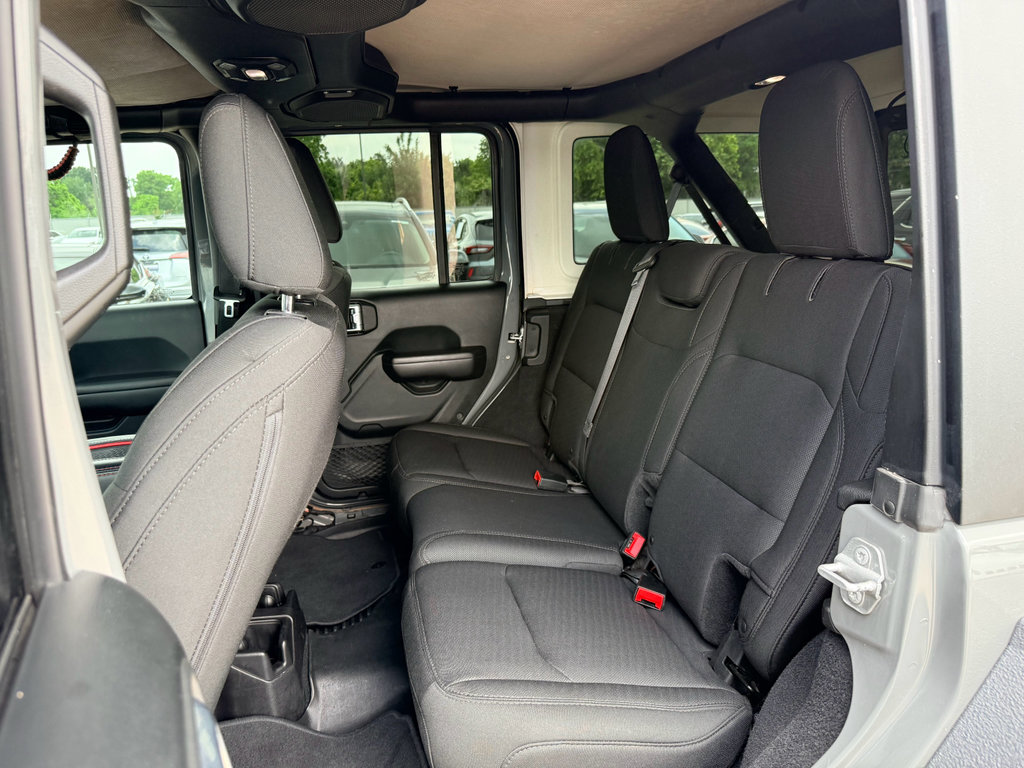 Used 2018 Jeep Wrangler Unlimited Sport S AWD/4WD image 20