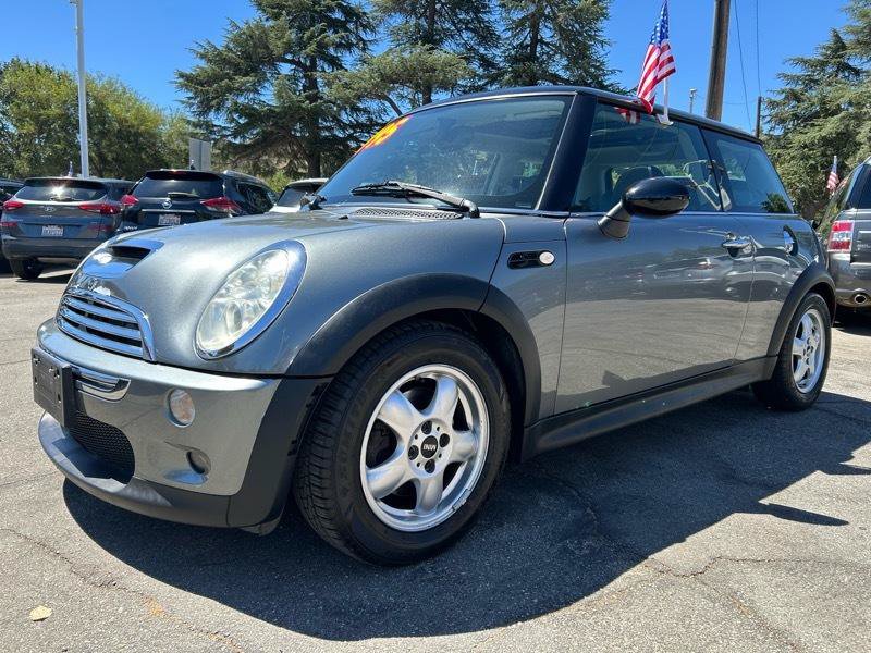 Used 2006 MINI Cooper S FWD image 1