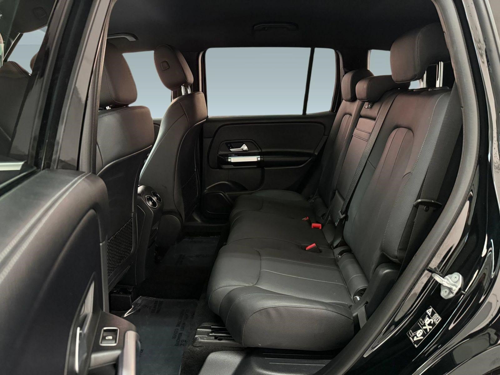 Certified 2023 Mercedes-Benz GLB 250 image 18