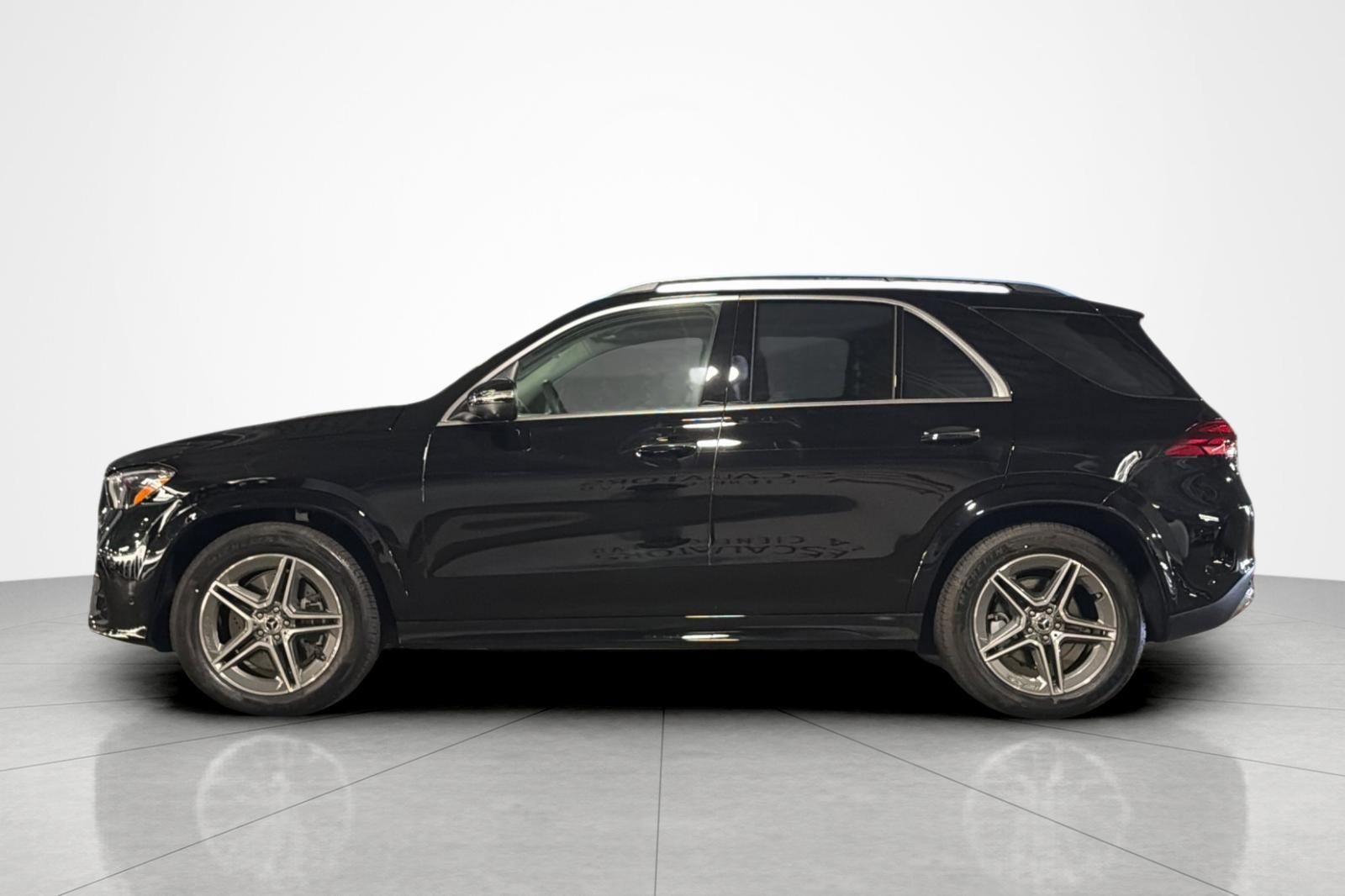 New 2026 Mercedes-Benz GLE 450 4MATIC image 2