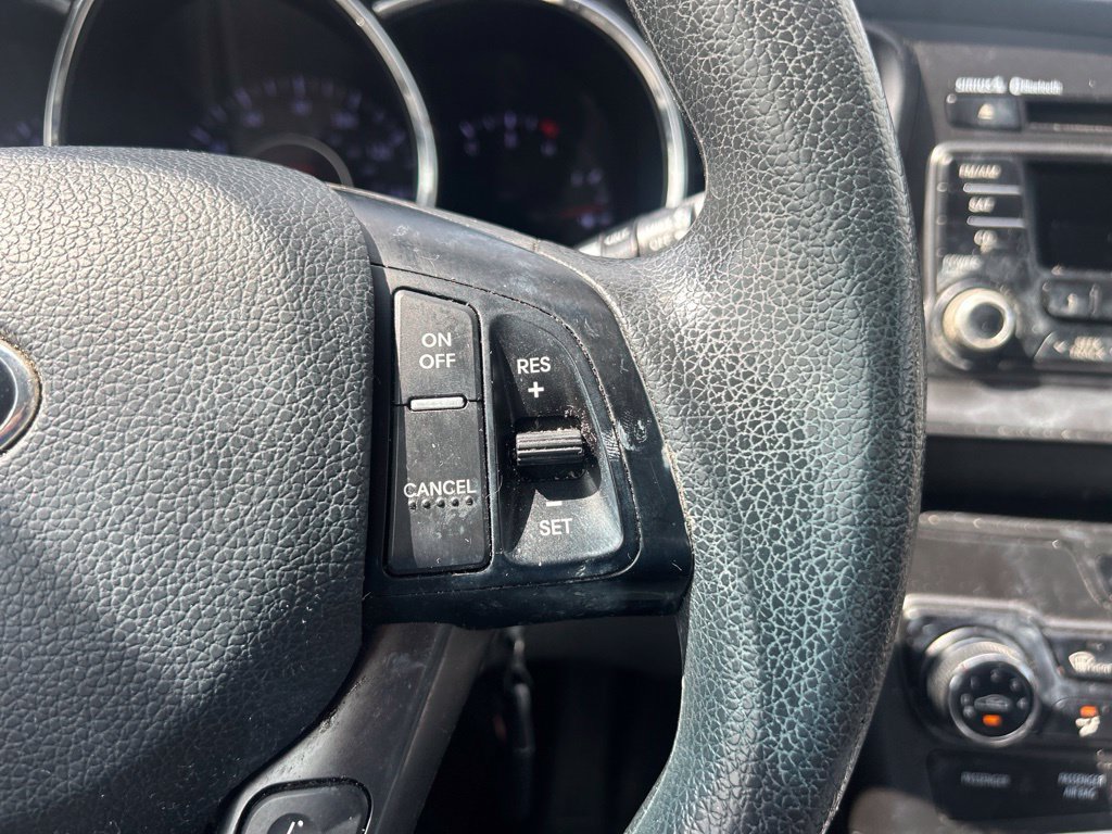 Used 2013 Kia Optima LX FWD image 11