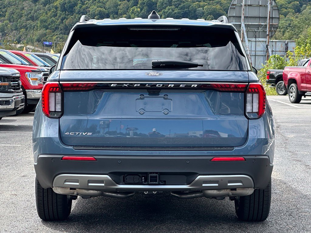 New 2027 Ford Explorer Active w/ Active Comfort Package AWD/4WD image 5