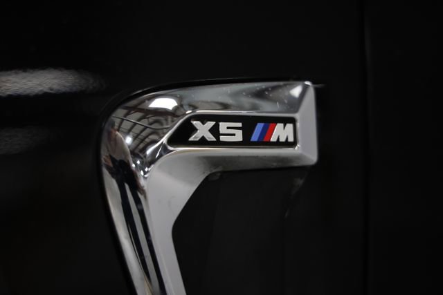 Used 2018 BMW X5 M AWD/4WD image 11