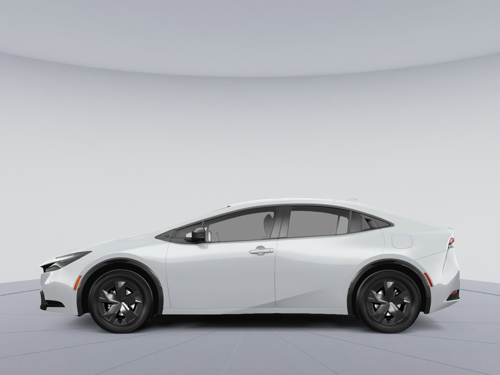 Used 2024 Toyota Prius LE image 2