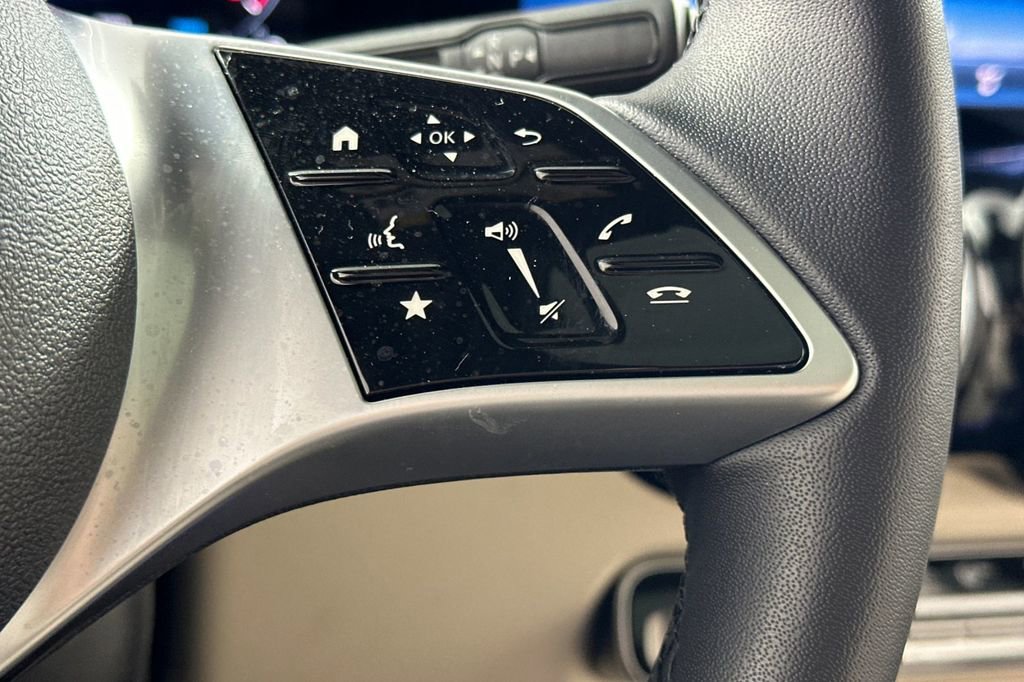 Certified 2026 Mercedes-Benz GLB 250 image 32