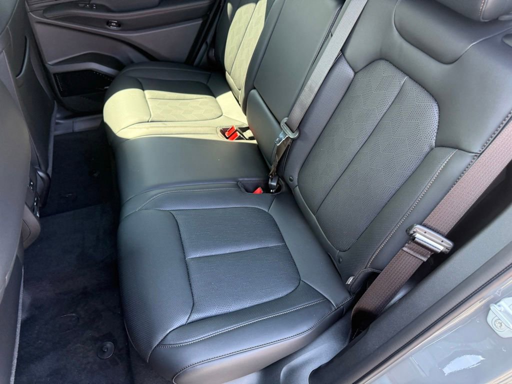 New 2026 Jeep Cherokee Overland w/ Advanced Pro Tech Group AWD/4WD image 33