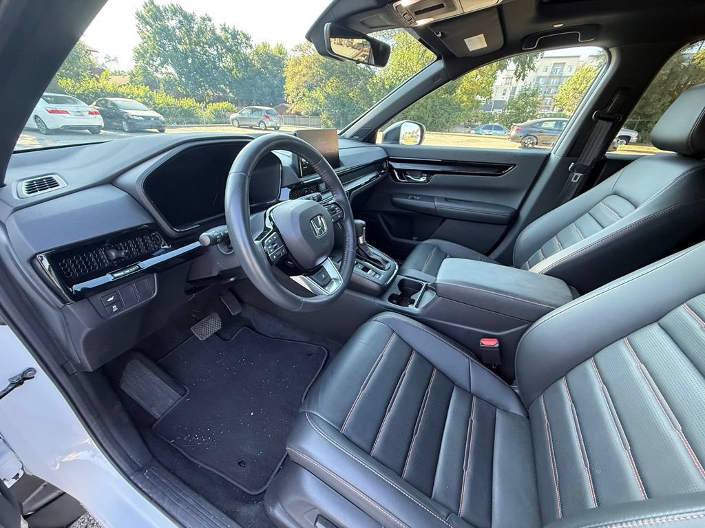 Used 2025 Honda CR-V Sport Touring image 10