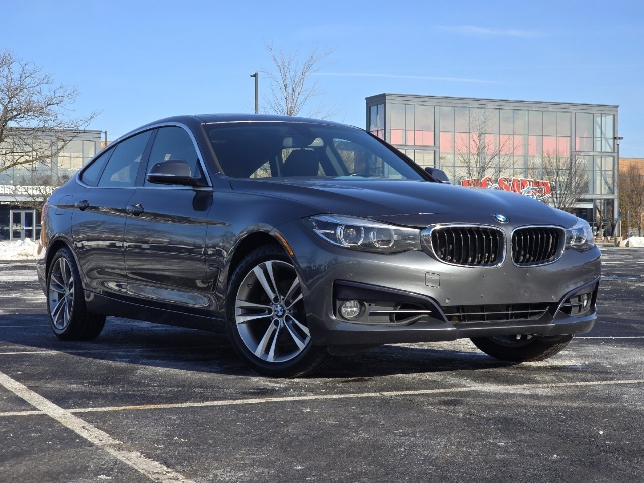 Used 2017 BMW 330i Gran Turismo xDrive image 2