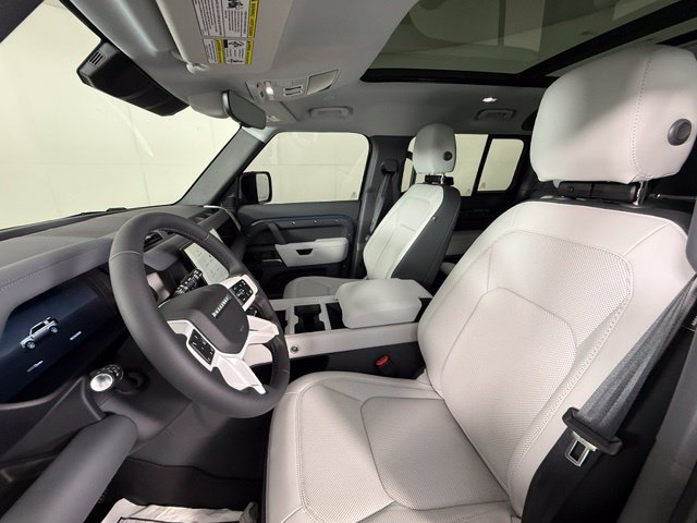New 2026 Land Rover Defender 110 S AWD/4WD image 17