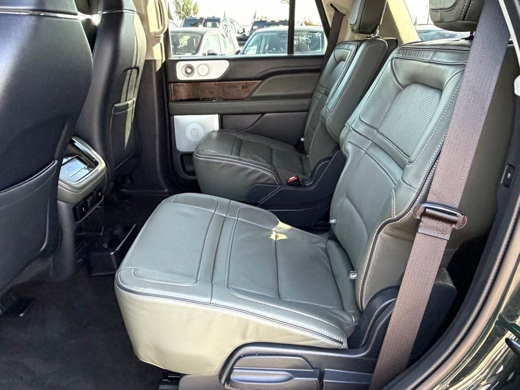 Used 2024 Lincoln Navigator Black Label image 28
