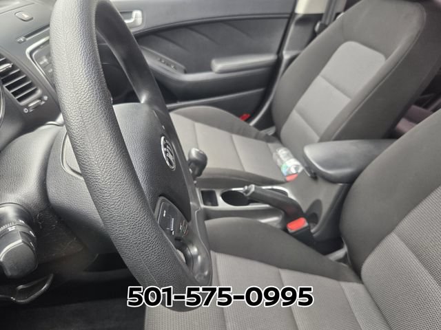 Used 2017 Kia Forte LX FWD image 8
