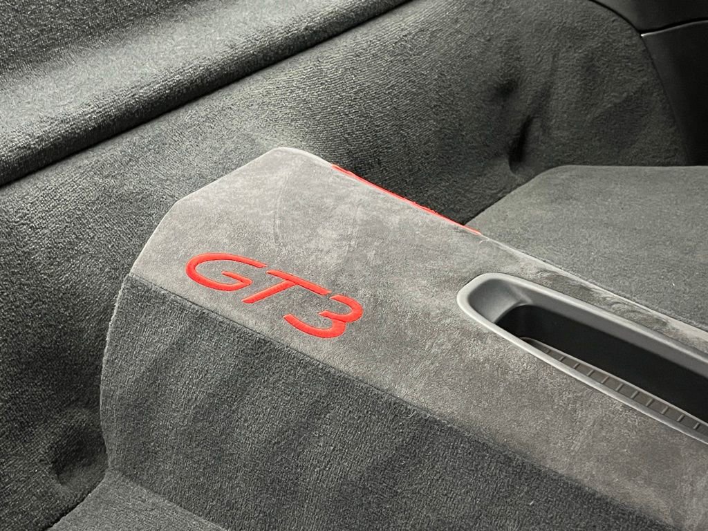 Used 2014 Porsche 911 GT3 image 36
