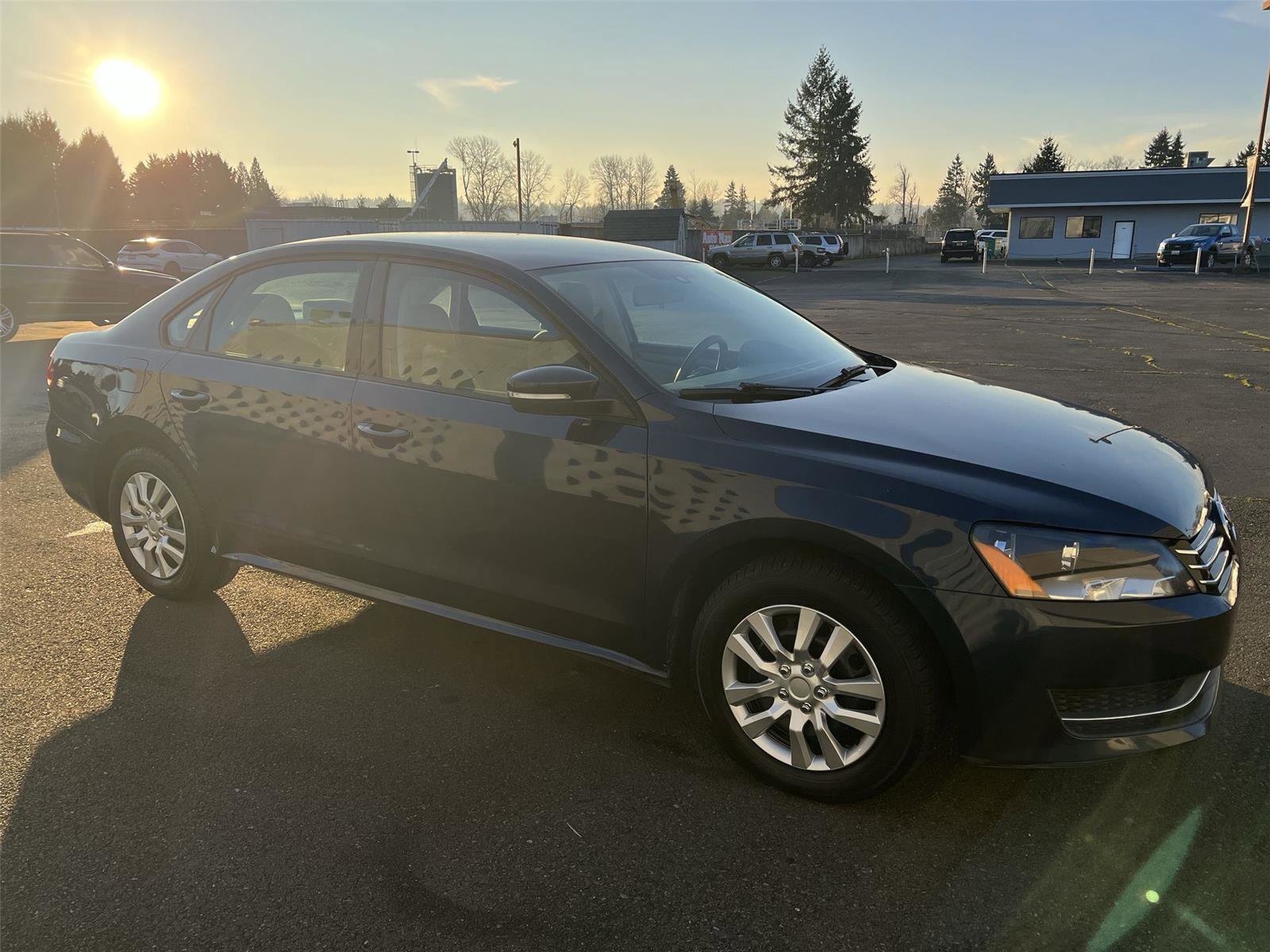 Used 2014 Volkswagen Passat 1.8T S image 7