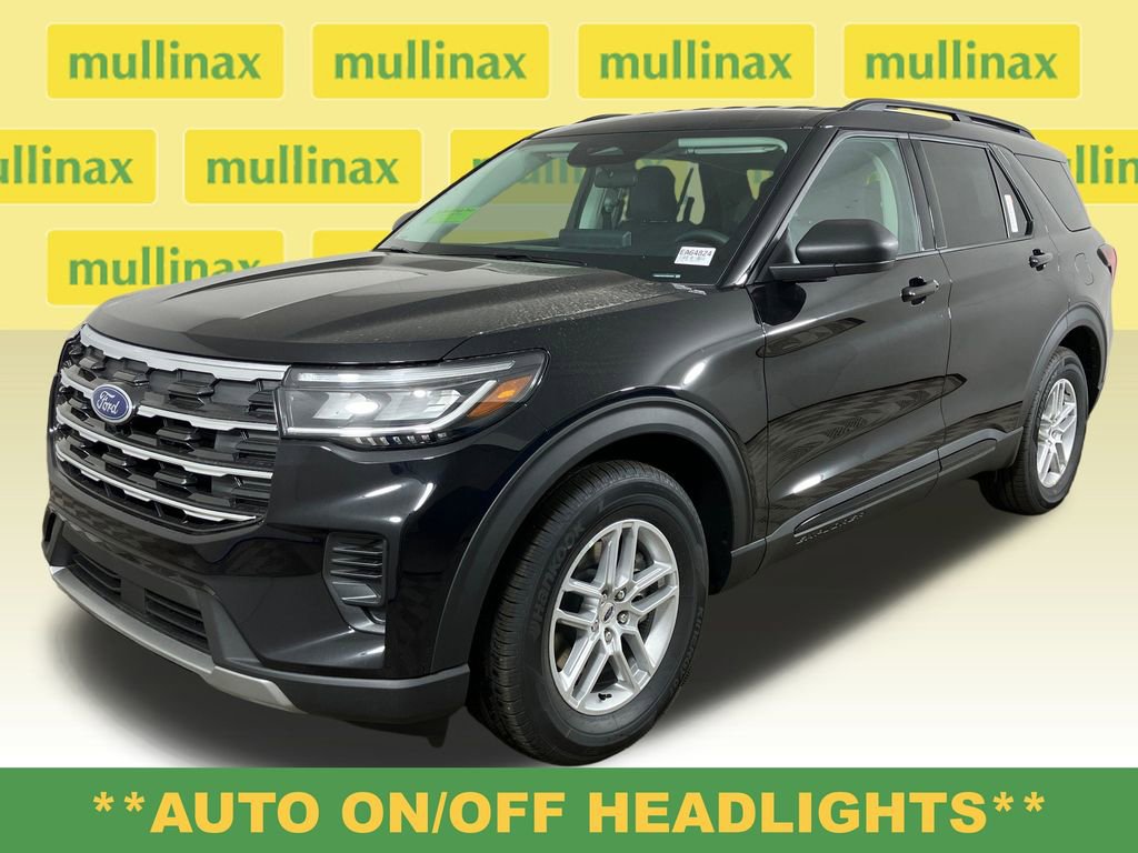 New 2026 Ford Explorer Active RWD image 14