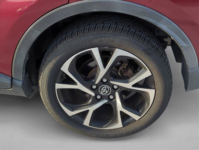 Used 2018 Toyota C-HR XLE FWD image 7