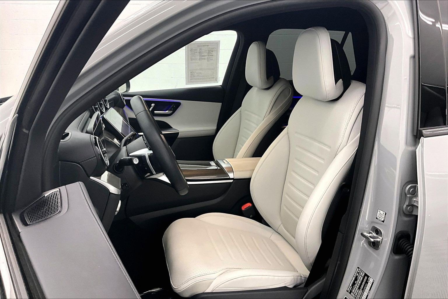 Certified 2025 Mercedes-Benz GLC 350e 4MATIC image 16