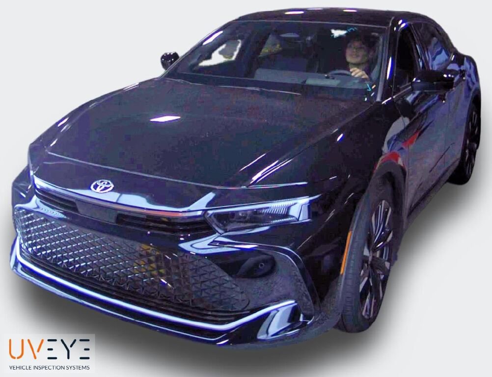 New 2026 Toyota Crown Platinum image 2