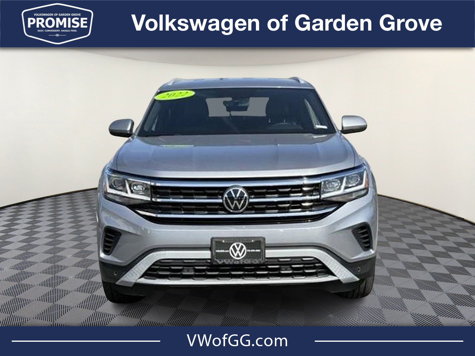 Used 2022 Volkswagen Atlas Cross Sport SE AWD/4WD image 3
