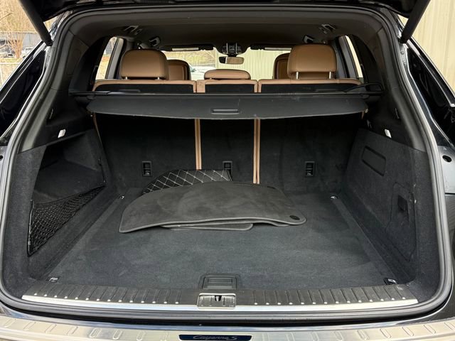 Used 2019 Porsche Cayenne image 30