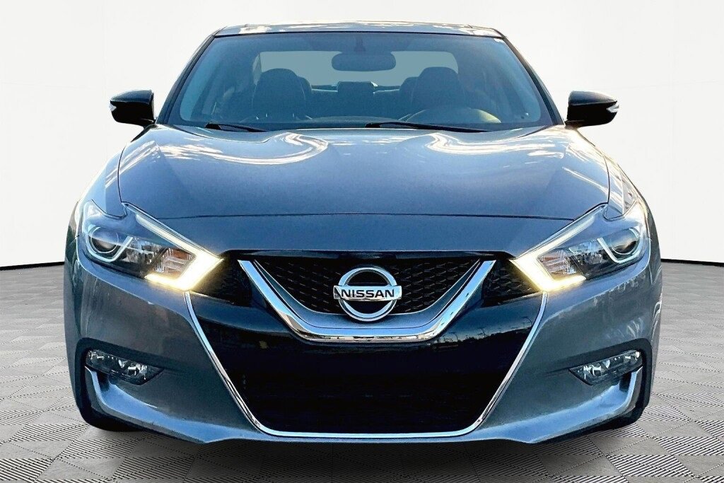 Used 2017 Nissan Maxima 3.5 SL image 3