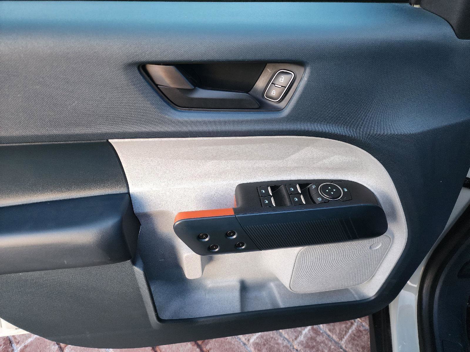 Used 2023 Ford Maverick XLT w/ Equipment Group 300A Standard image 8