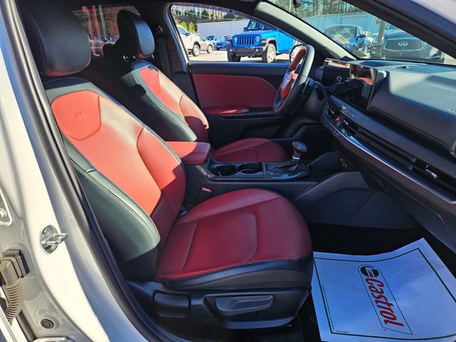 Used 2025 Kia K4 GT-Line Turbo image 16