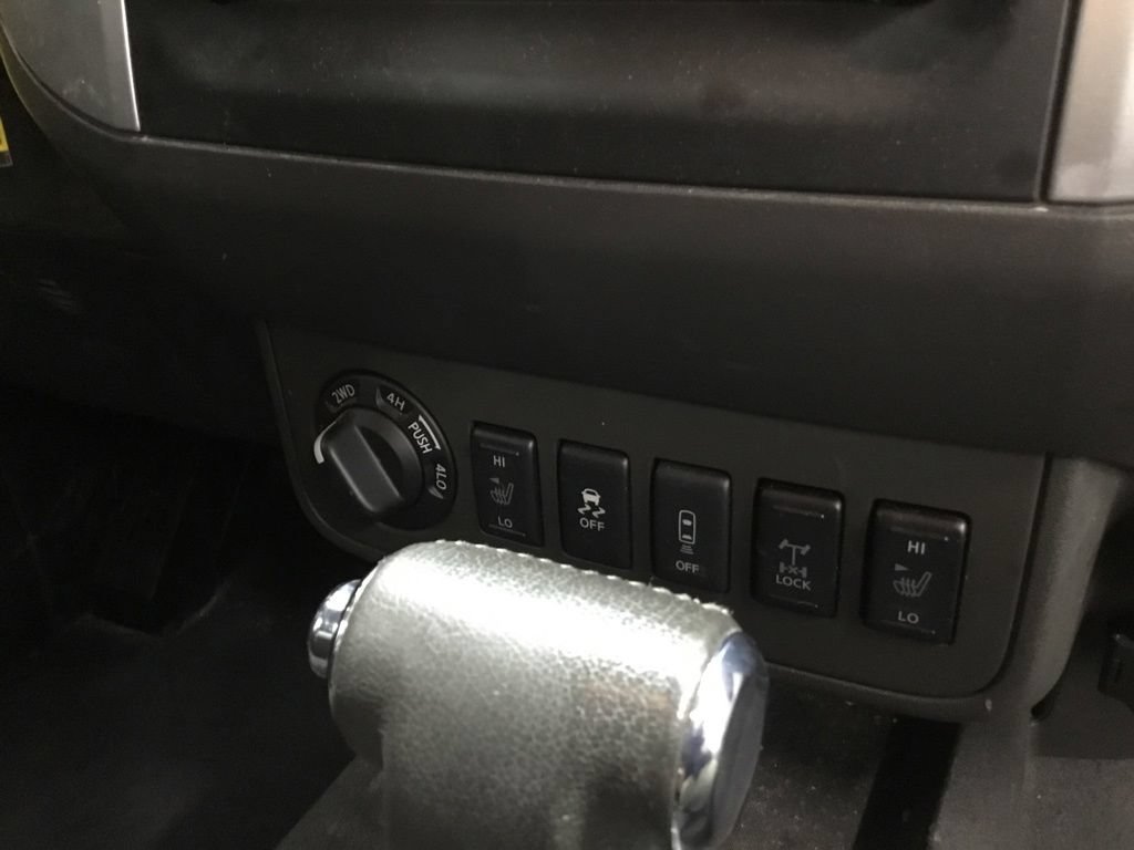 Used 2019 Nissan Frontier PRO-4X AWD/4WD image 21
