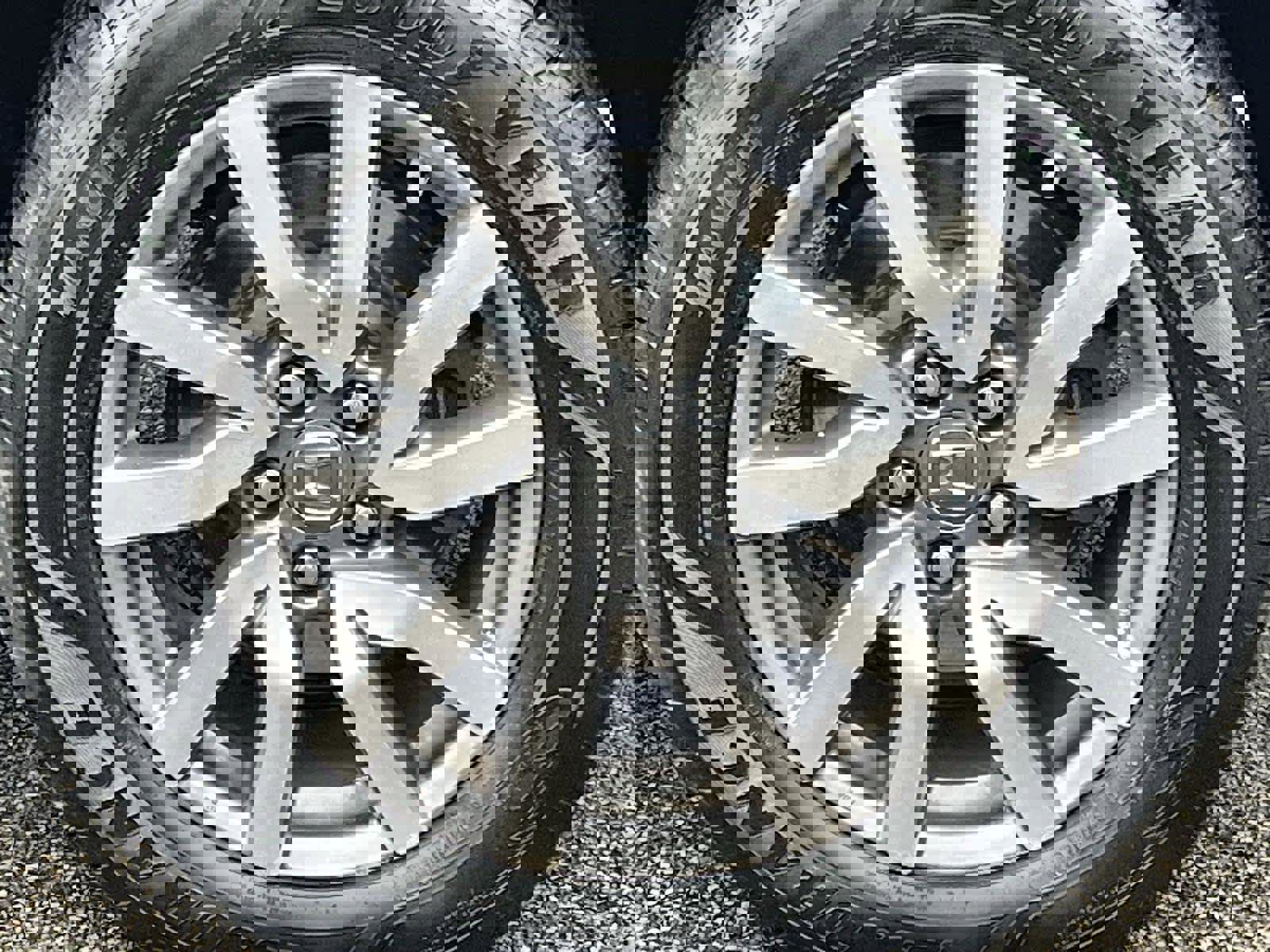 Used 2020 Honda Pilot EX image 11