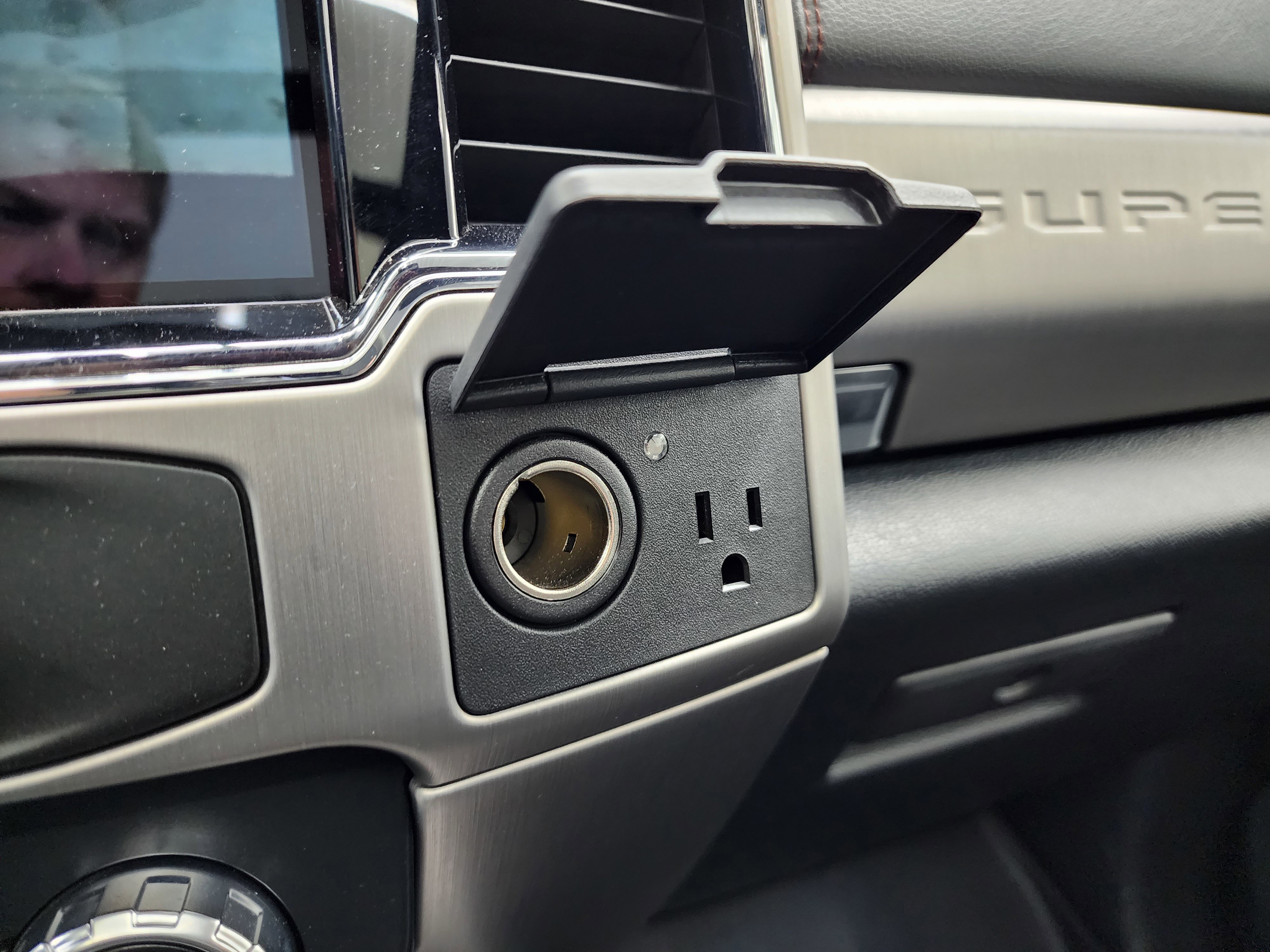 Used 2022 Ford F250 Platinum w/ Tremor Off-Road Package image 72