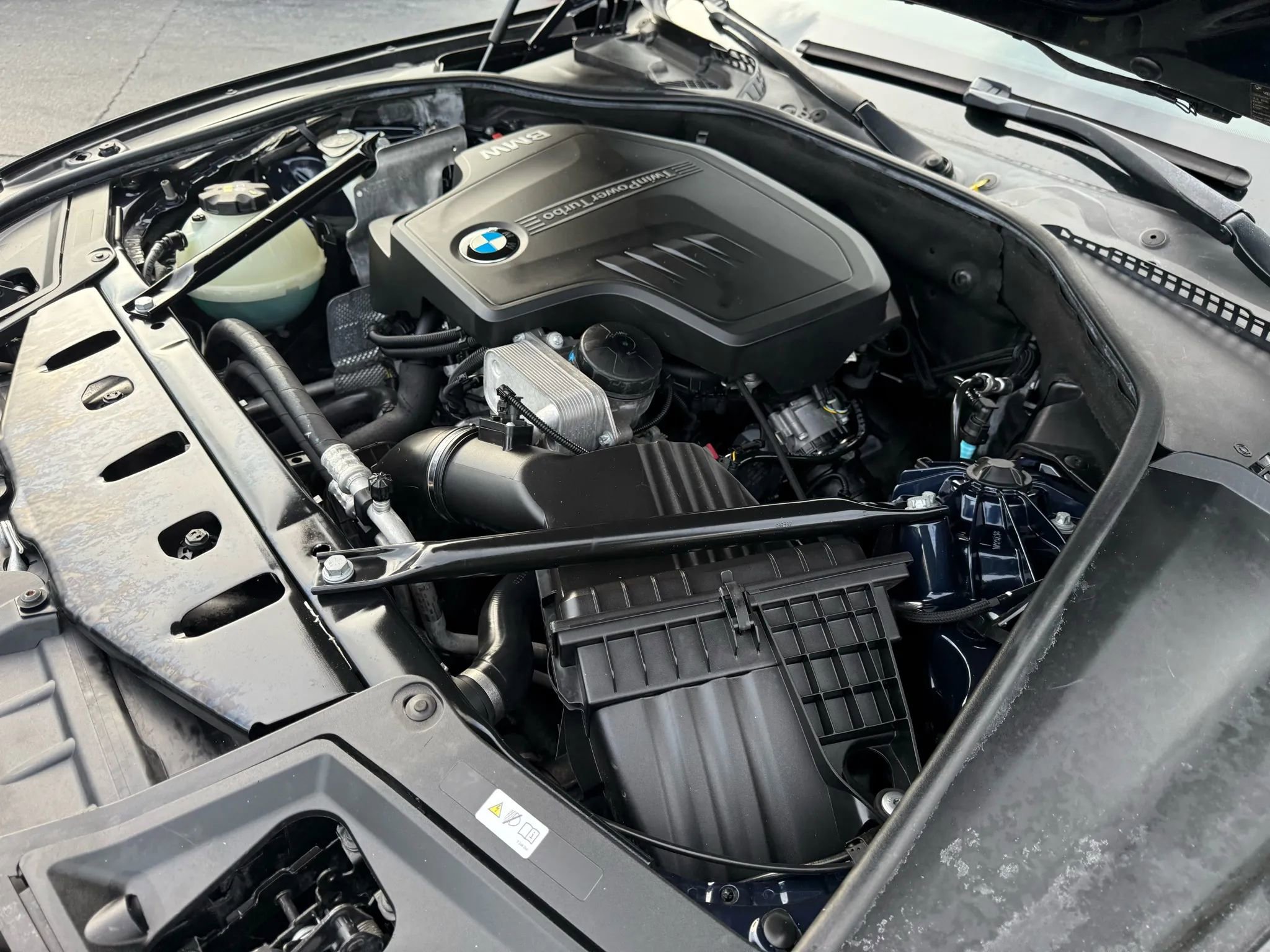 Used 2016 BMW 528i Sedan image 36