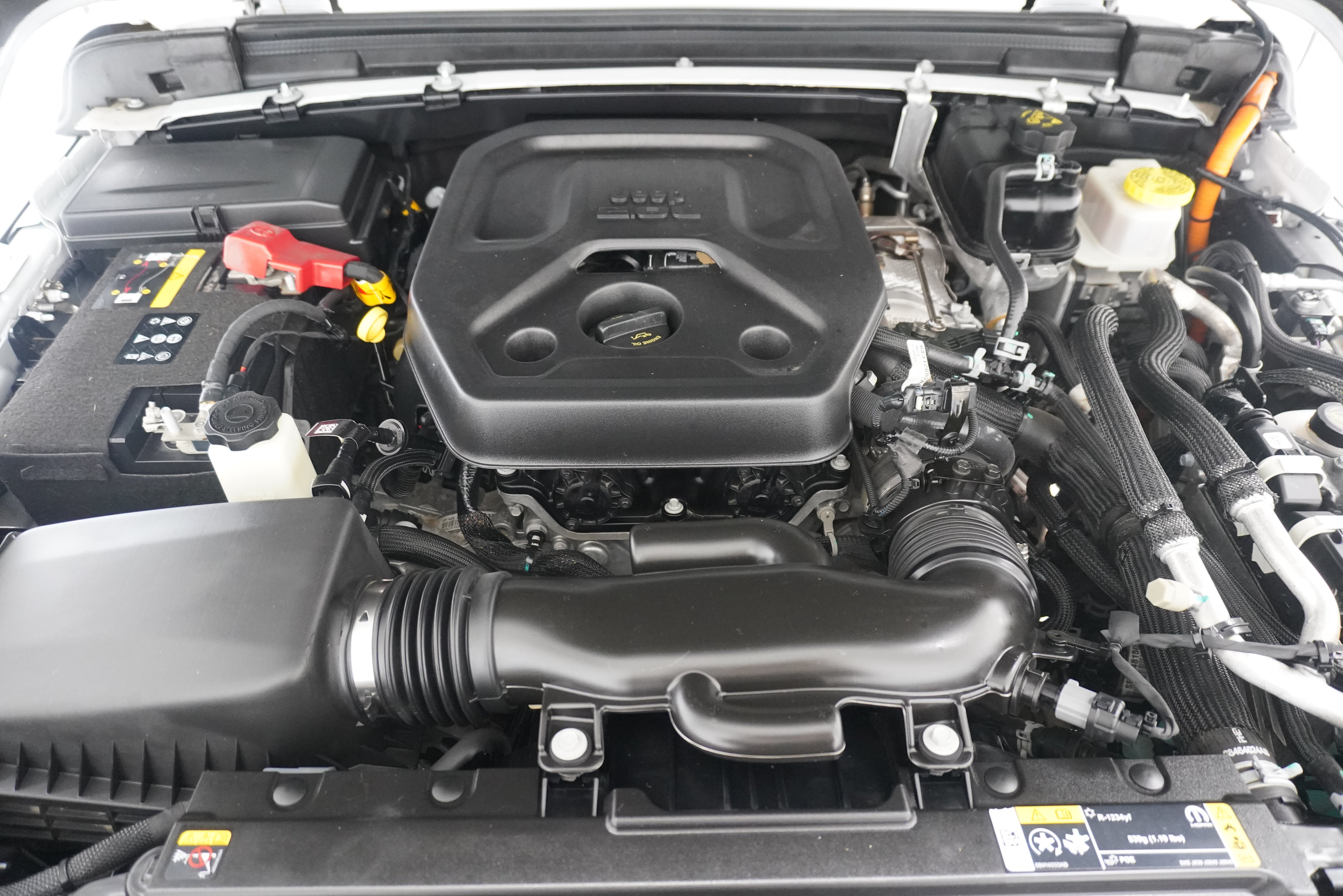Used 2023 Jeep Wrangler Unlimited AWD/4WD image 28