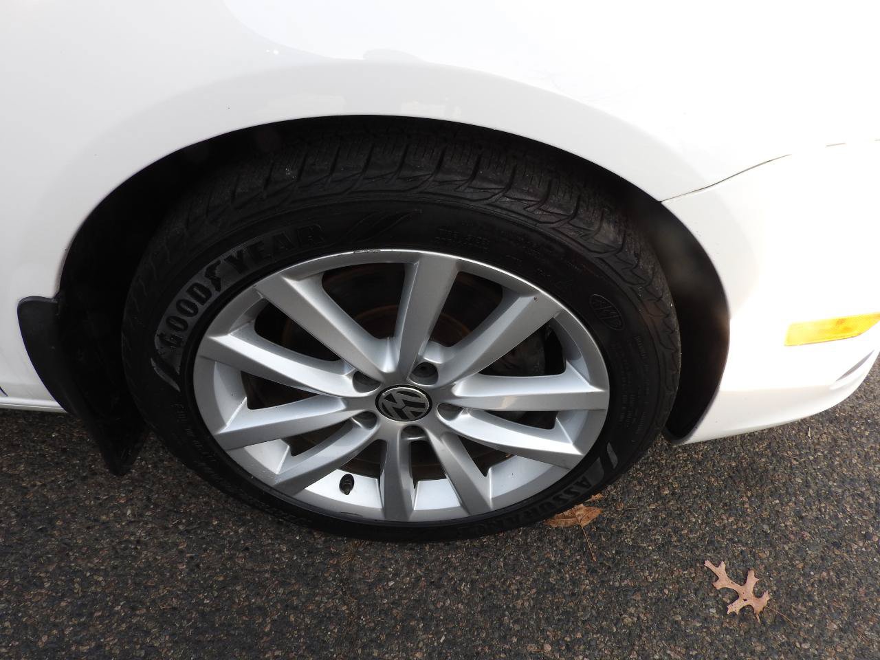 Used 2012 Volkswagen Eos Komfort FWD image 21