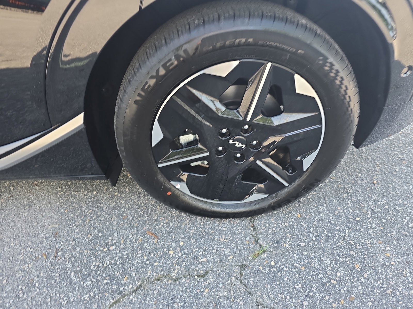 New 2025 Kia EV6 Wind image 29