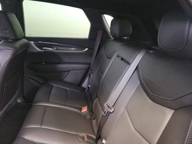 Certified 2023 Cadillac XT5 Sportv w/ Technology Package AWD/4WD image 14