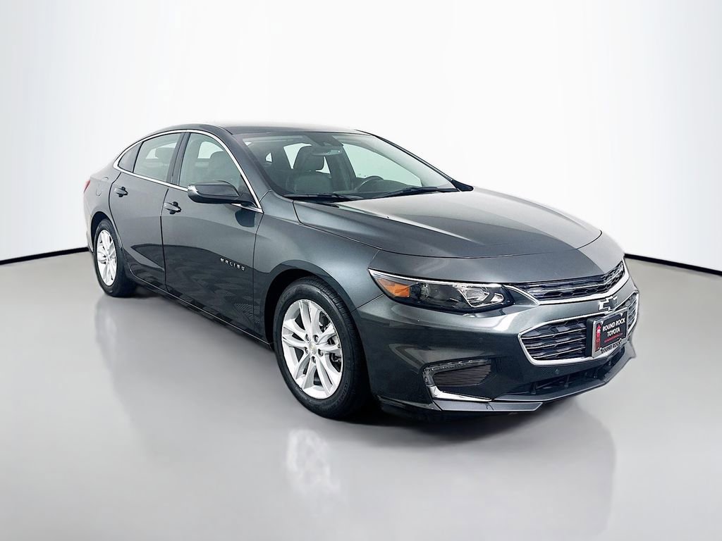 Used 2018 Chevrolet Malibu Hybrid w/ Leather Package image 3