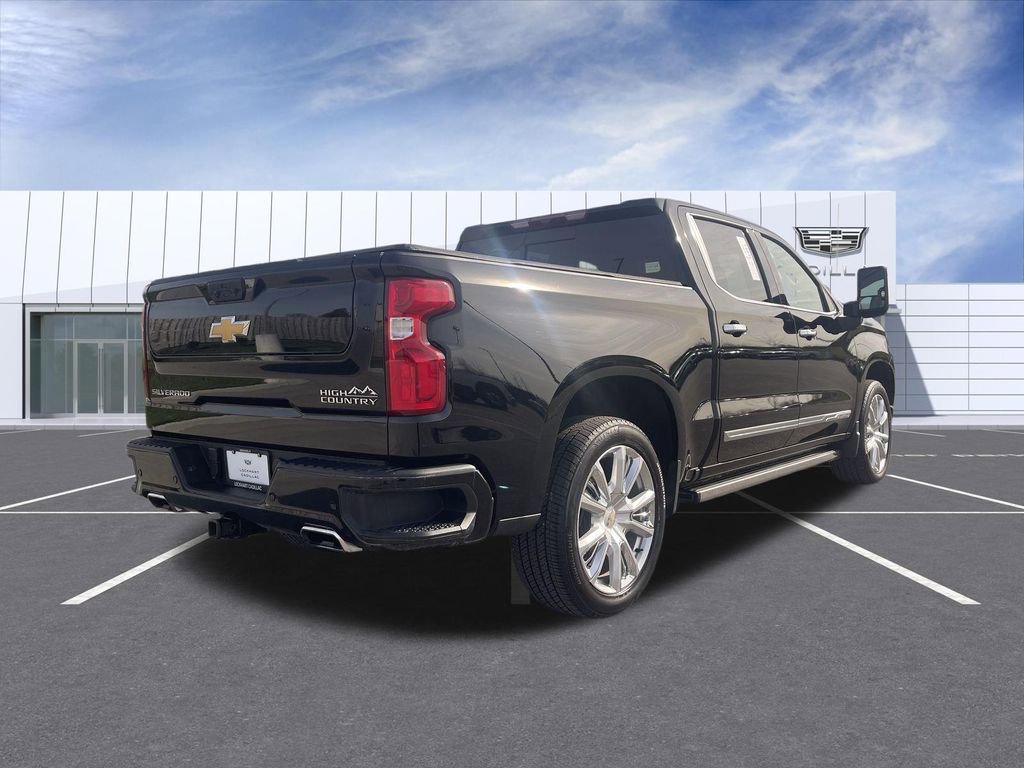 Used 2024 Chevrolet Silverado 1500 High Country w/ High Country Premium Package image 8