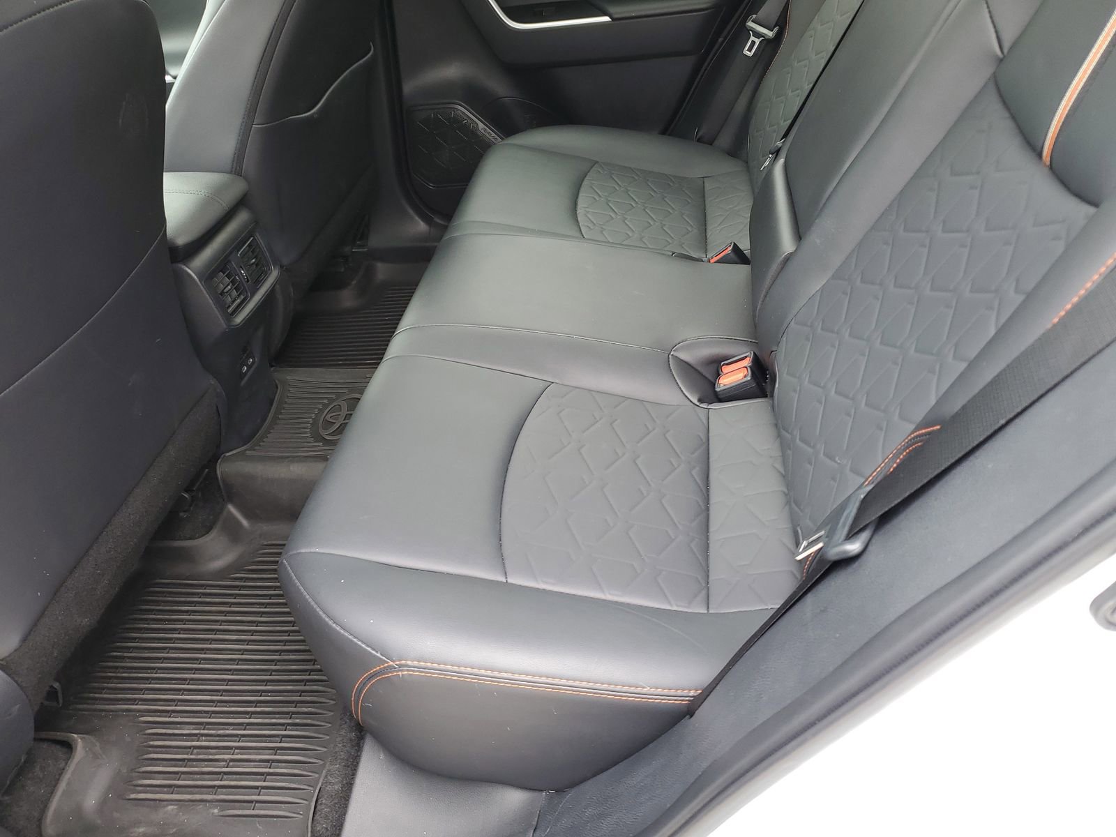 Used 2024 Toyota RAV4 Adventure w/ Convenience Package image 15
