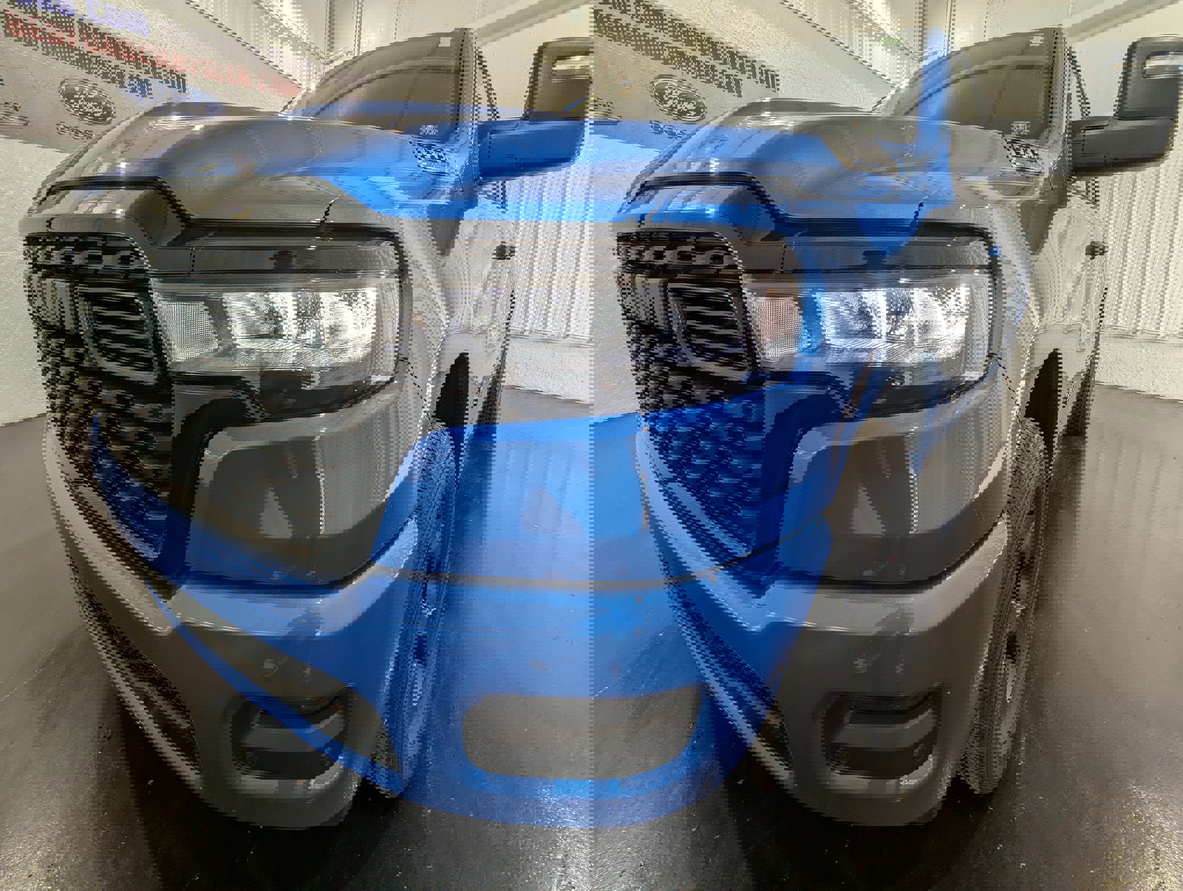 New 2025 RAM 1500 Tradesman w/ Night Edition image 3