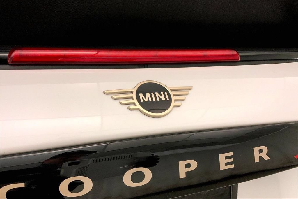 Used 2026 MINI Cooper S FWD image 7