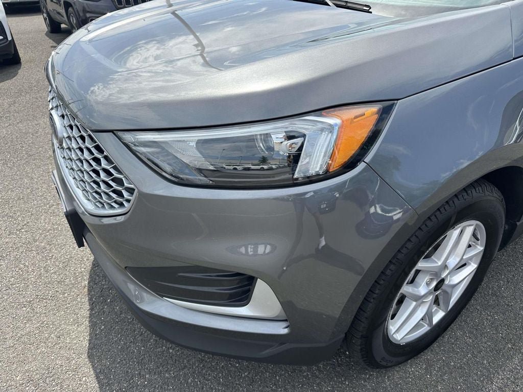 Used 2024 Ford Edge SEL AWD/4WD image 8