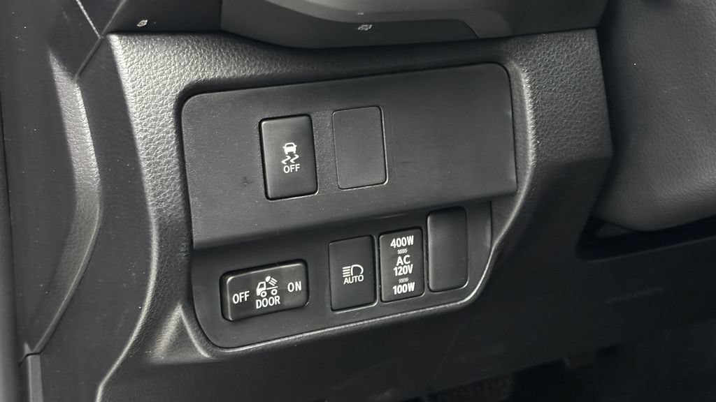 Used 2023 Toyota Tacoma TRD Sport AWD/4WD image 23